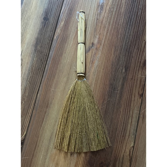 Handmade Other - Vintage Natural Straw Whisk Broom Handheld Rustic Farmhouse Hearth Decor 12.5in